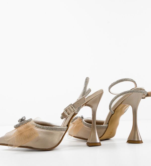 Udobni Обувки Hart 2 Бежов