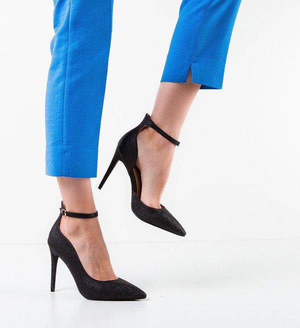 Ali Обувки Hassan Черни