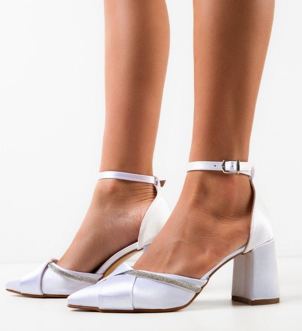 Wow Shoes Обувки Herrera Бели