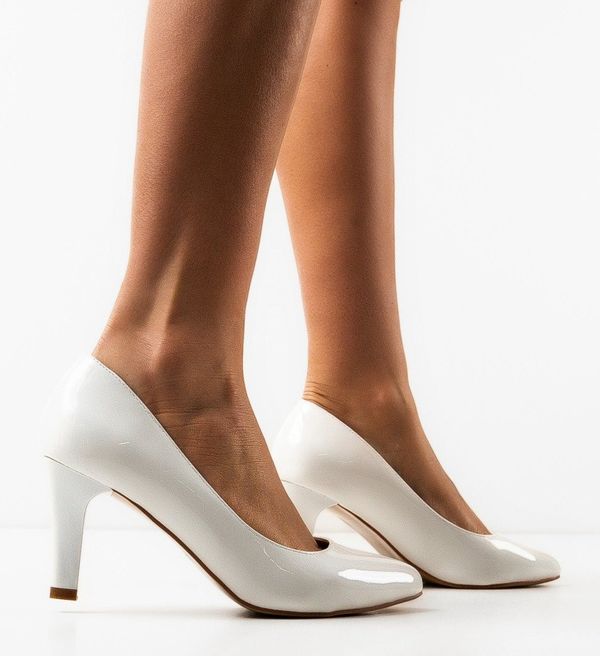 Udobni Обувки Hugo Бели