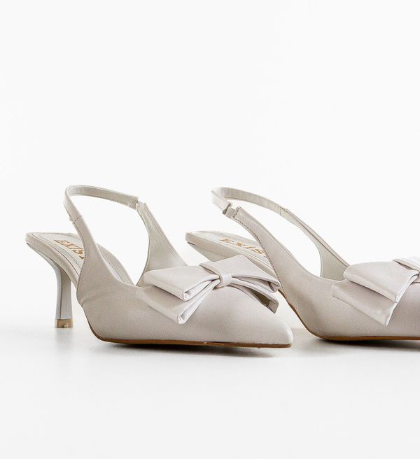 Exist Shoes Обувки Hugo Бели