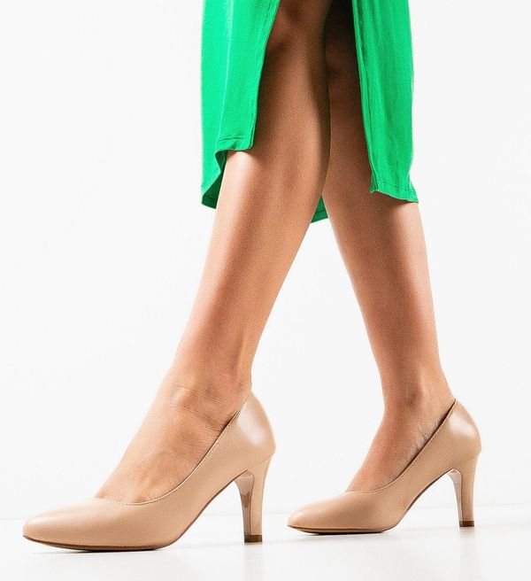 Botinelli Обувки Hugo Бежов