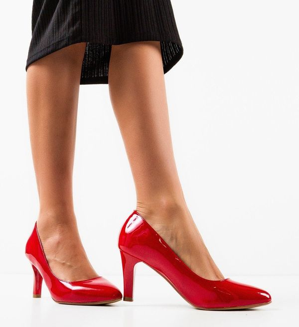 Botinelli Обувки Hugo Червени