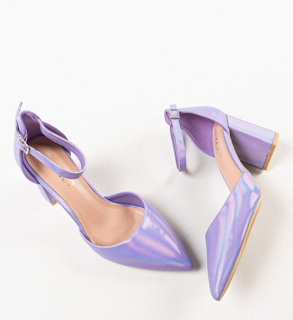 Hebe Обувки Hugo Лилав