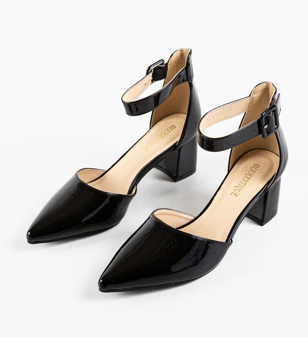 Ali Обувки Hunter Черни