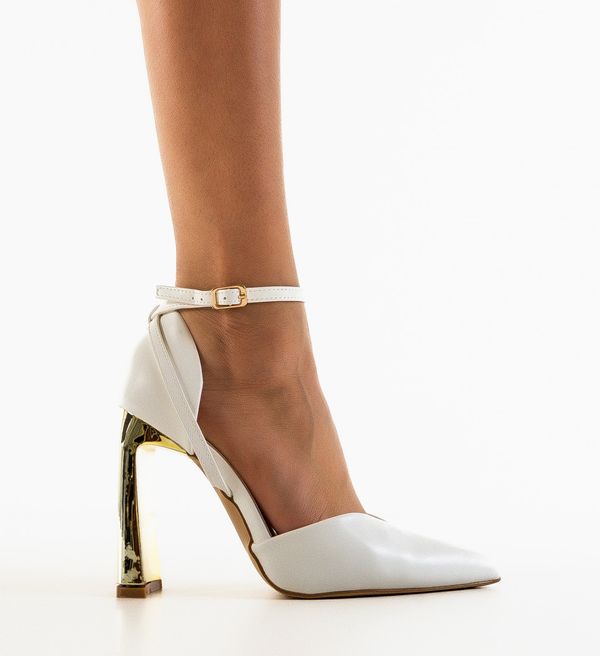 Cristina Обувки Ismat Бели