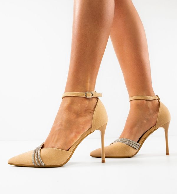 Hebe Обувки Jagger Бежов