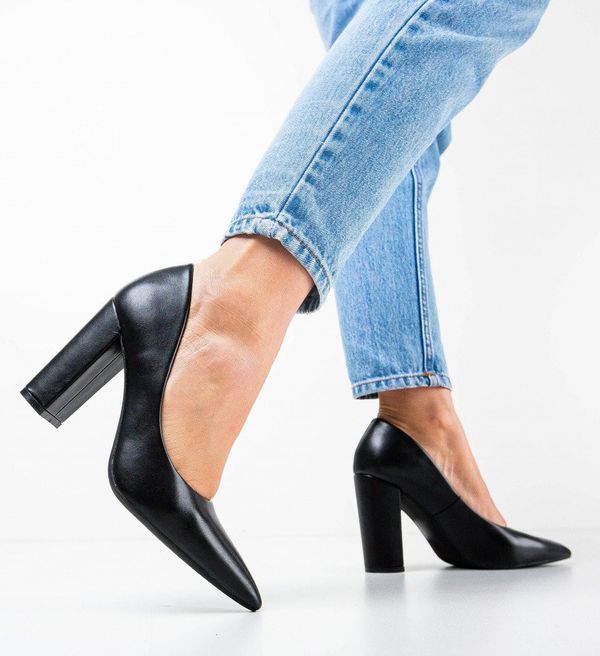 Botinelli Обувки Jakarta Черни