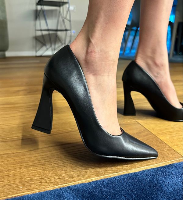 Botinelli Обувки Jesse Черни