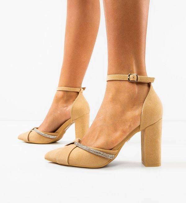 Hebe Обувки Kahuran Бежов