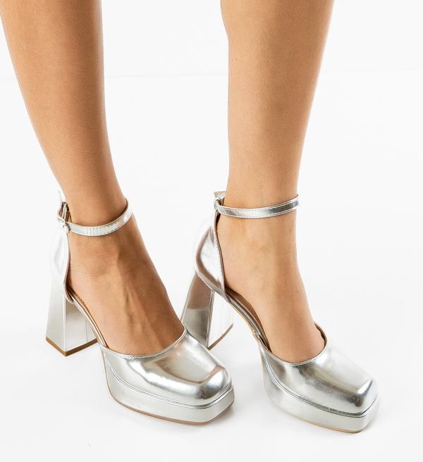 Ali Обувки Kausar Сребърни