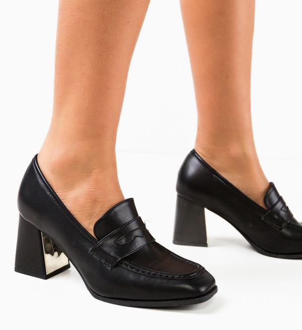 Ali Обувки Kirsten Черни