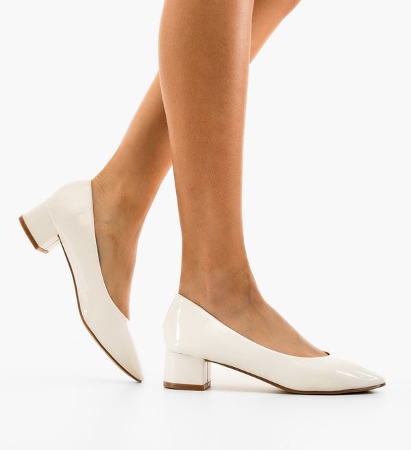 Botinelli Обувки Kubob Бели