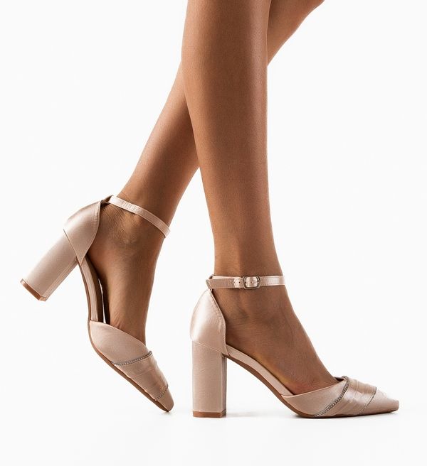 Tony Обувки Kunth Бежов