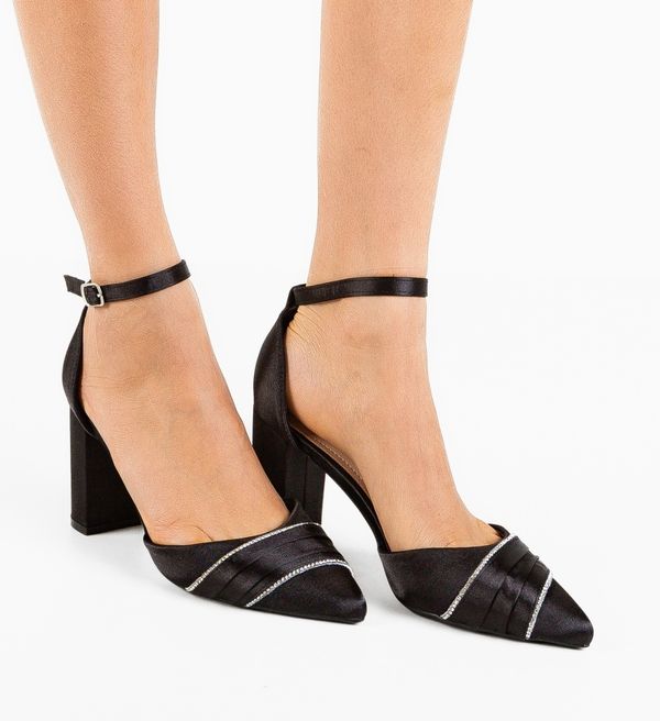 Tony Обувки Kunth Черни