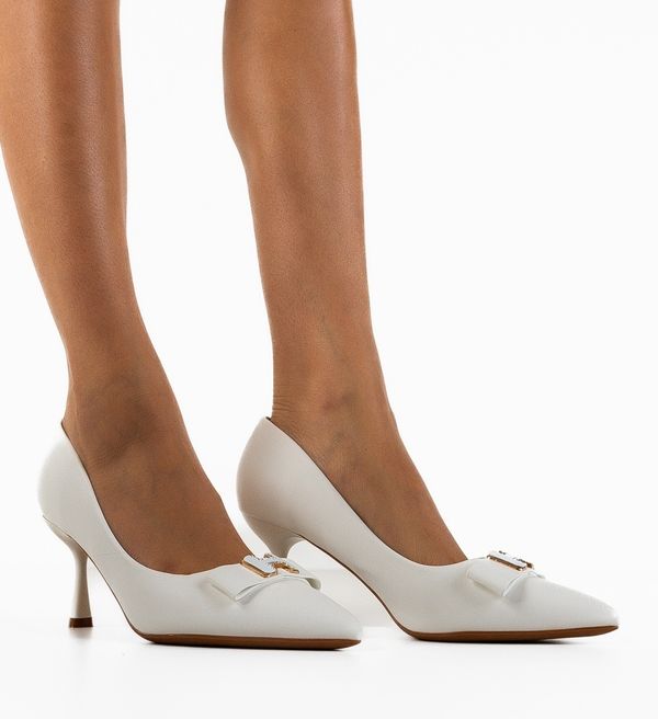 Carolie Обувки Kygo Бели