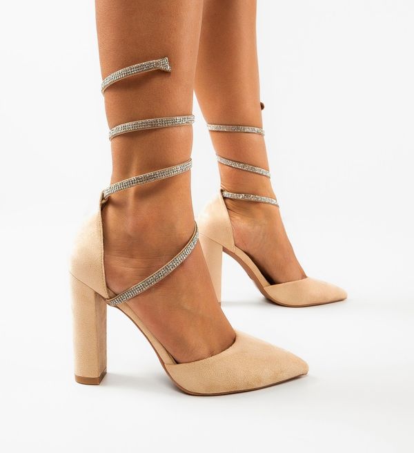 Tony Обувки Kyk Бежов