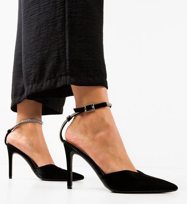 Ali Обувки Lakeshi Черни