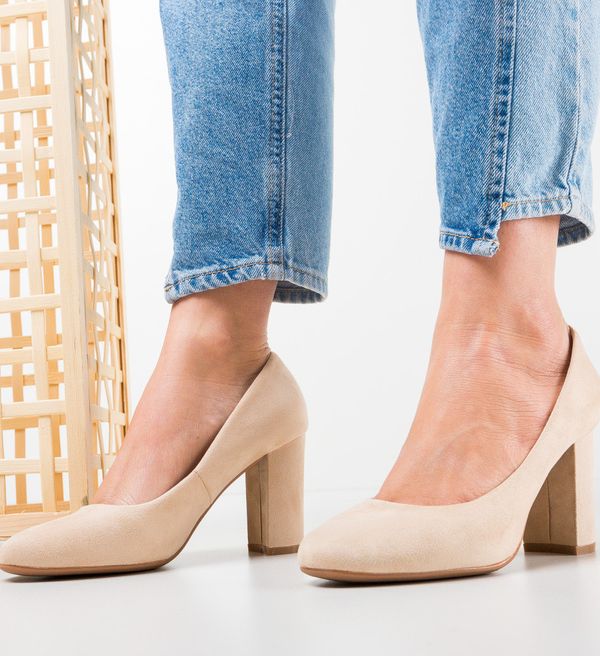 Botinelli Обувки Lesgo Бежов