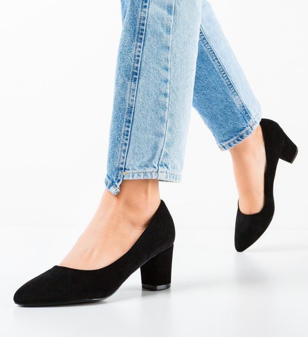 Hebe Обувки Levy Черни