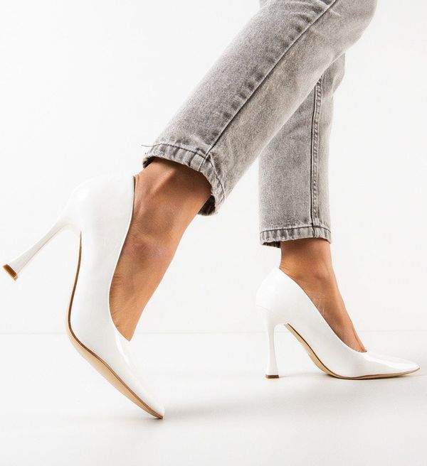 Botinelli Обувки Lindo Бели