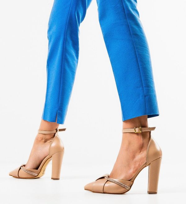 Wow Shoes Обувки Loryna Нуд