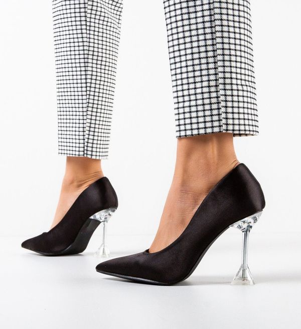 Mei Обувки Luso Черни