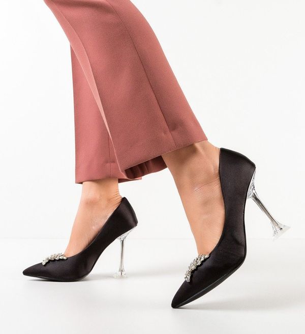 Mei Обувки Lygo Черни