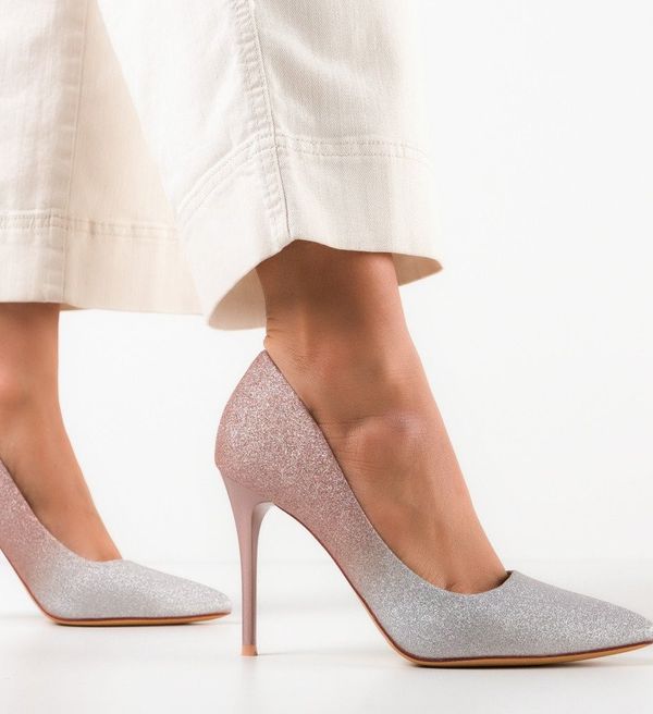 Hebe Обувки Marks Златни