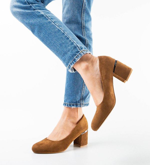 Mattar Обувки Matti Камел