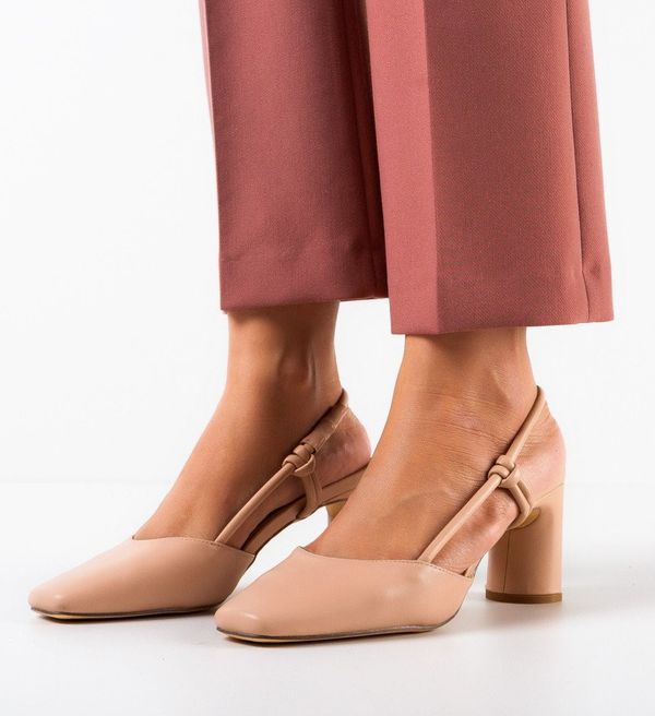 Ali Обувки Miller Нуд