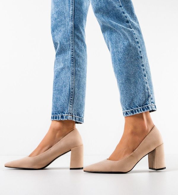 Botinelli Обувки Millington Бежов