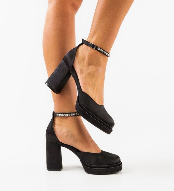 Botinelli Обувки Mora Черни