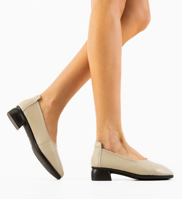 Botinelli Обувки Myant Бежов