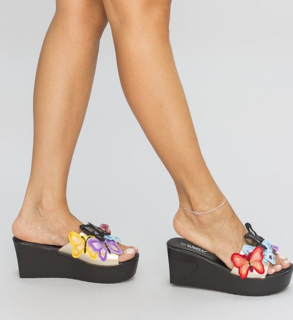 Wow Shoes Обувки на Платфрома Флай Златни