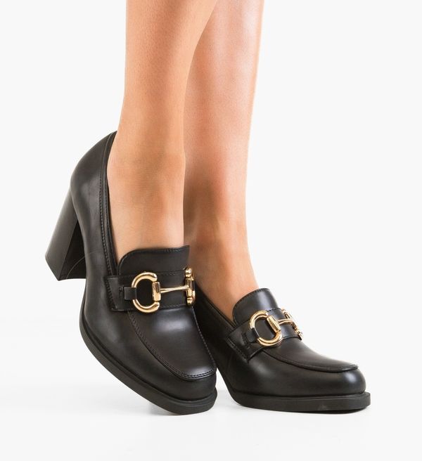 Ali Обувки Nathan Черни