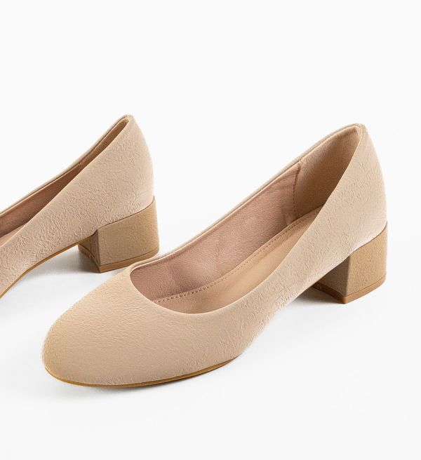 Mei Обувки Nora Бежов