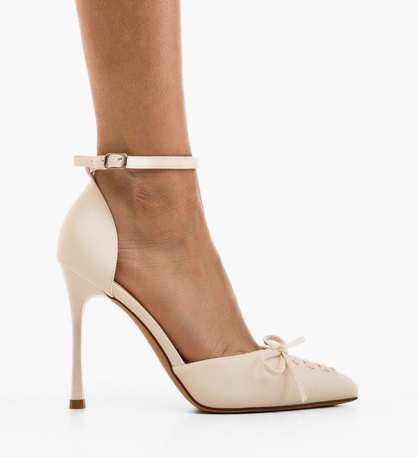 Mei Обувки Olaly Бежов