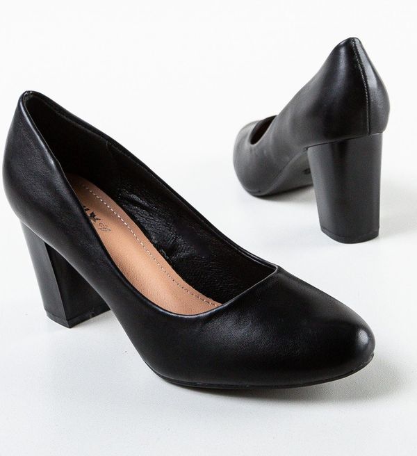 Tony Обувки Oliva Черни