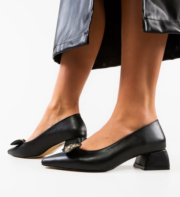 Wow Shoes Обувки Ollie Черни