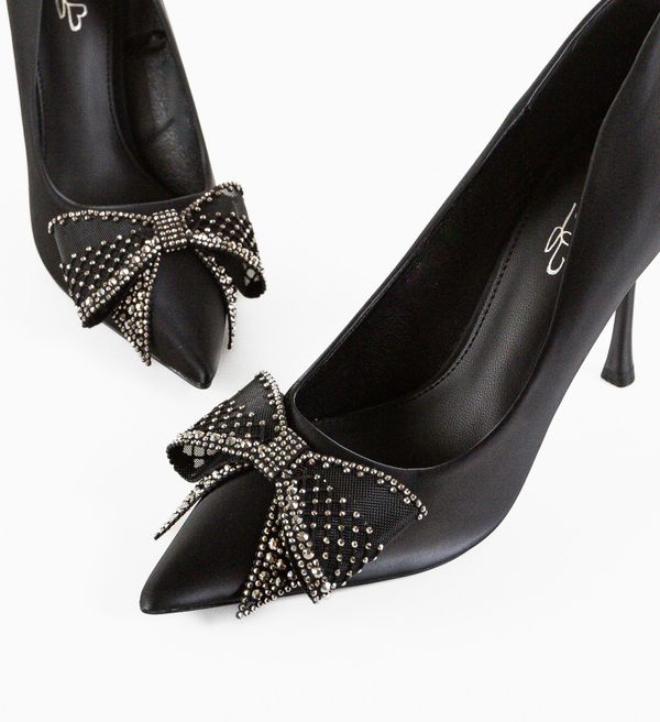 Mei Обувки Olybya Черни