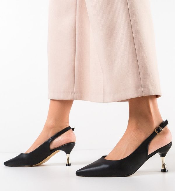 Botinelli Обувки Patsy Черни