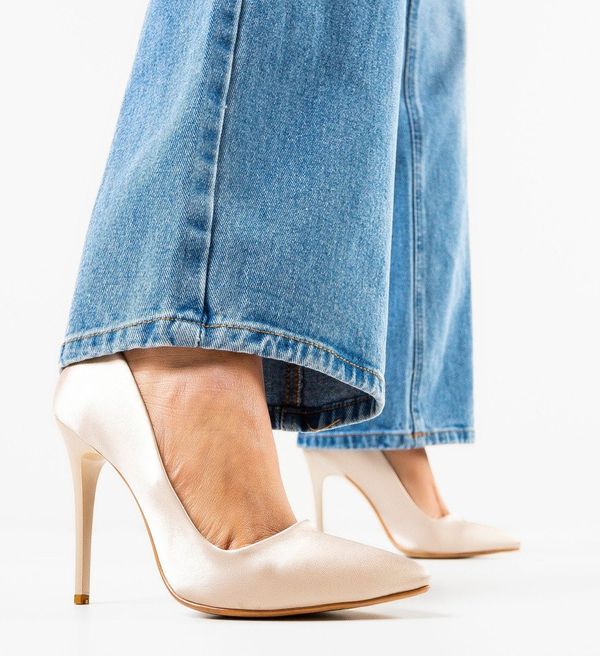 Wow Shoes Обувки Pefeba 2 Бежов