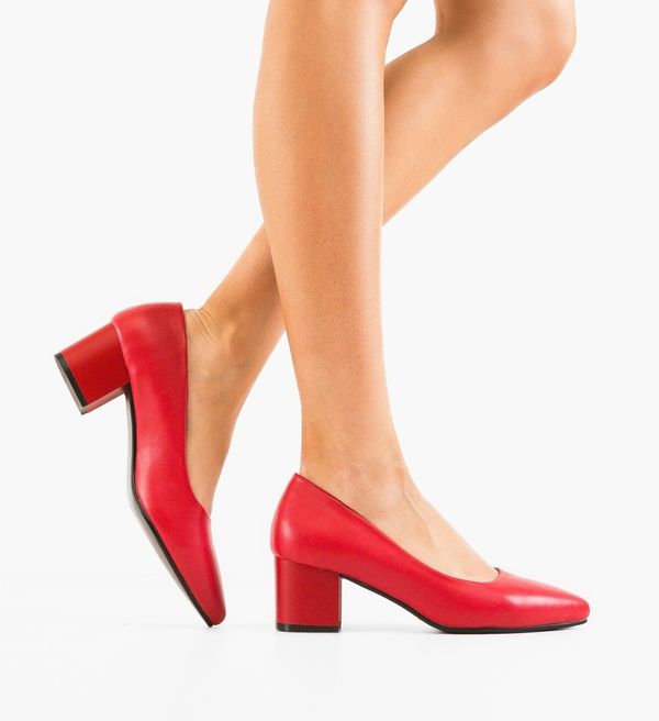 Lulux Обувки Perkins Червени