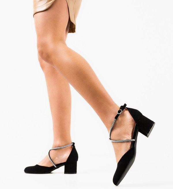 Mei Обувки Plikam Черни