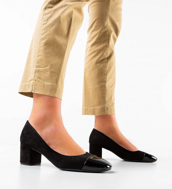 Udobni Обувки Pofra Черни