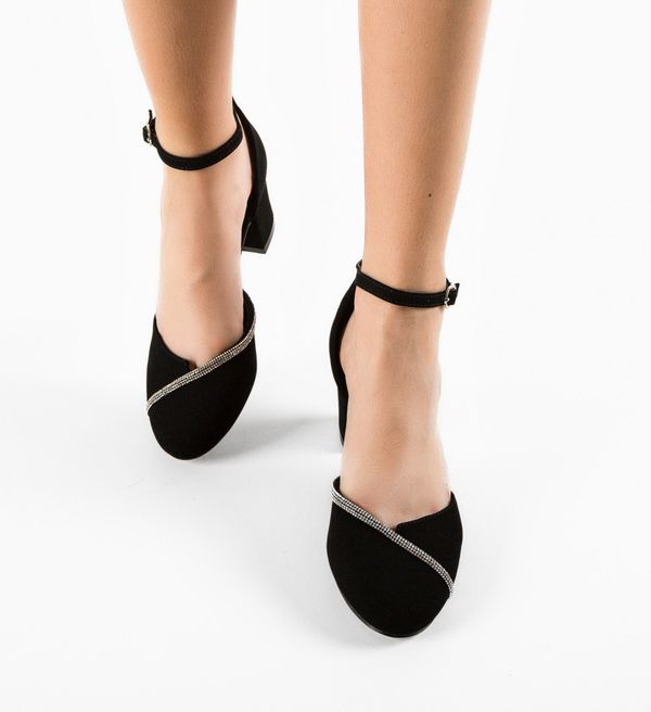 Mei Обувки Polya Черни