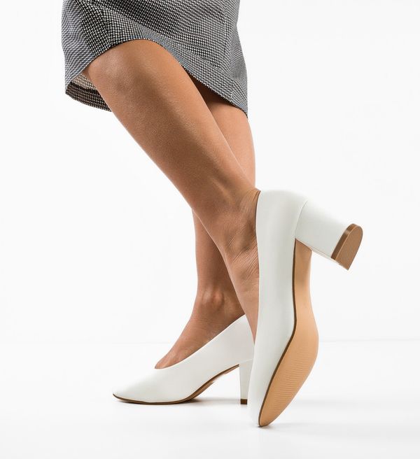 Mei Обувки Pozal Бели