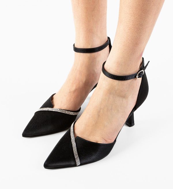 Mei Обувки Rubble Черни