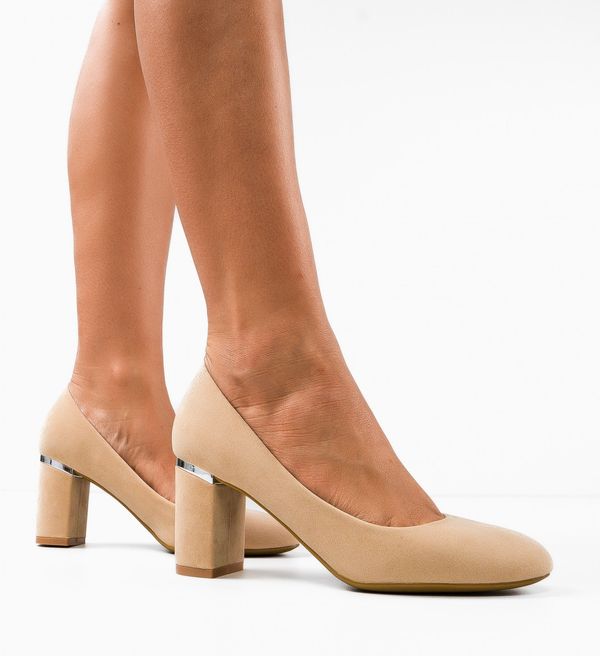 Hebe Обувки Ryouta Бежов